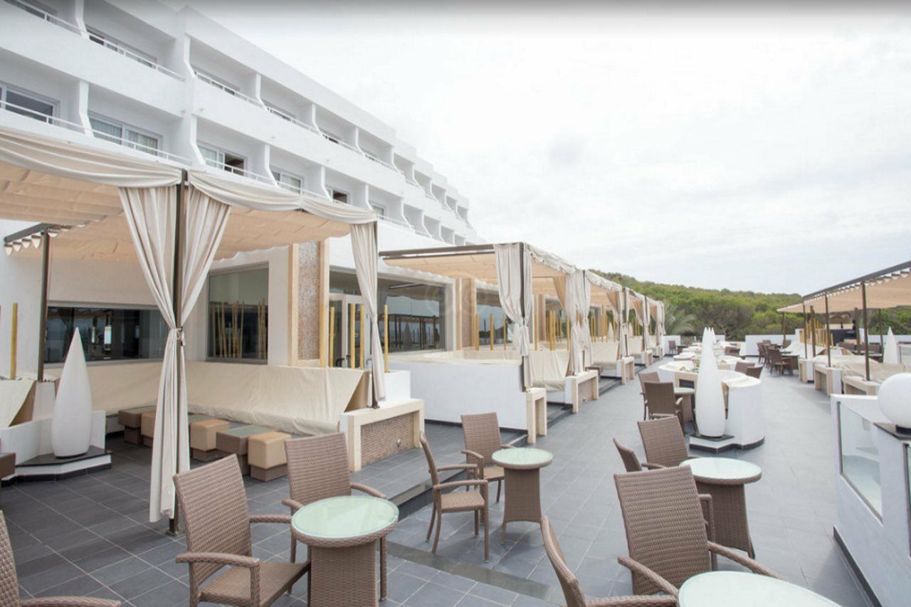 Hotel Riu La Mola Playa de Migjorn Exterior foto
